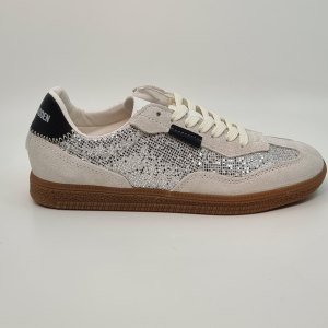 Steve Madden