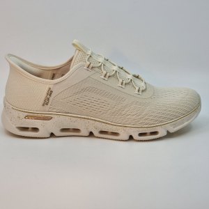 Skechers