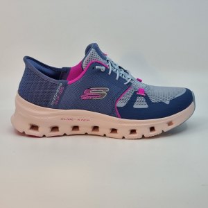 Skechers