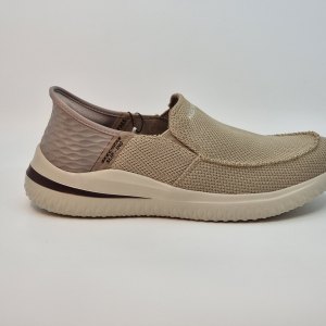 Skechers