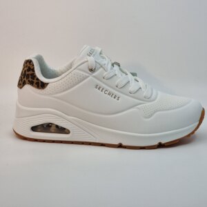 Skechers