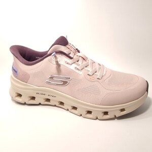 Skechers