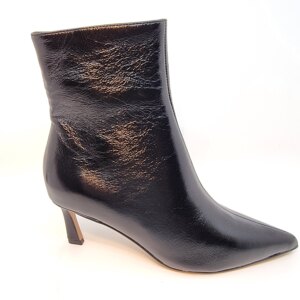 Steve Madden