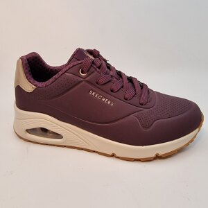 Skechers