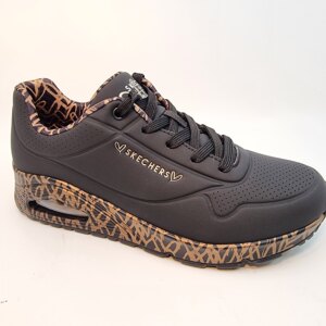 Skechers